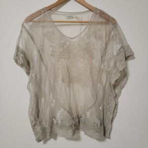Kimchi Blue Sheer Lace Poncho Blouse in Cream